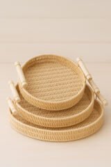 Natura - 3'lü Yuvarlak Rattan Hasır Servis ve Sunum Tepsisi Seti Ahşap Saplı Dekoratif Tepsi