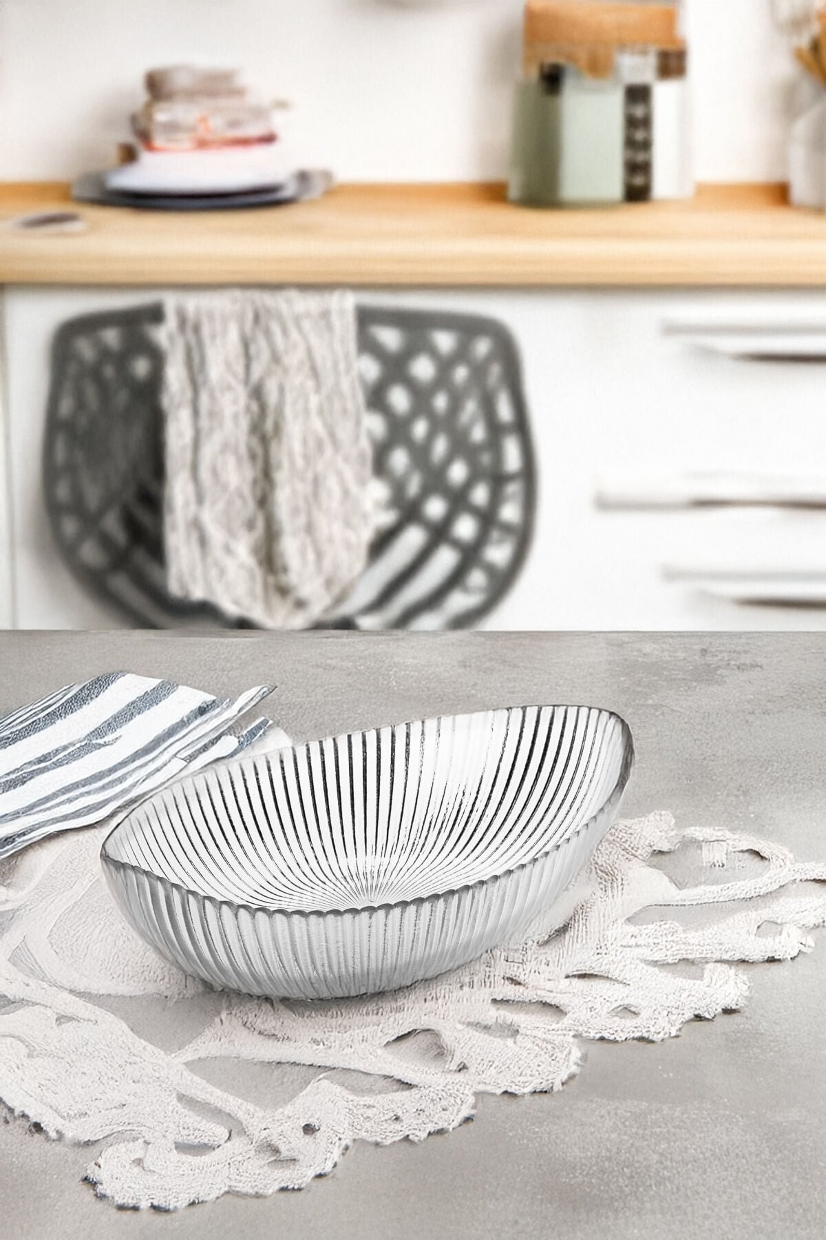 Lille - Derin Oval Cam Kase Şeffaf 20 cm